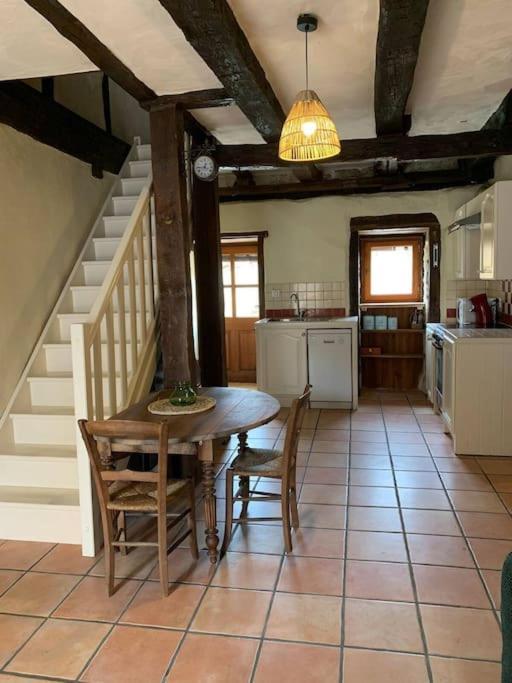Maison Medievale Climatisee Avec Jardin Monpazier Kültér fotó