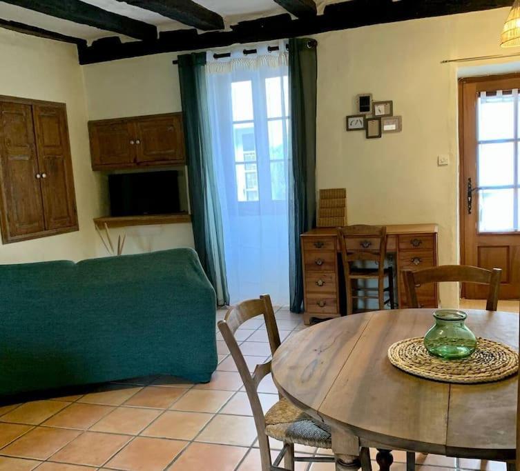Maison Medievale Climatisee Avec Jardin Monpazier Kültér fotó
